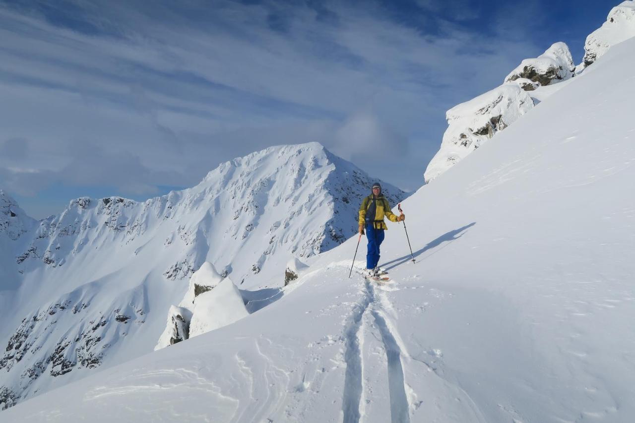 Magic Mountain Lodge - Lyngen Lyngseidet Dış mekan fotoğraf