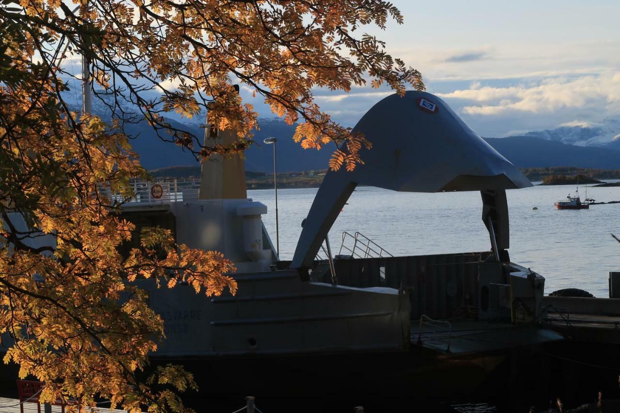 Magic Mountain Lodge - Lyngen Lyngseidet Dış mekan fotoğraf